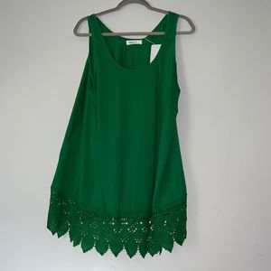 3X Xiao Ma An Ji Green Tank Top with Lace/ Embroidered Bottom.